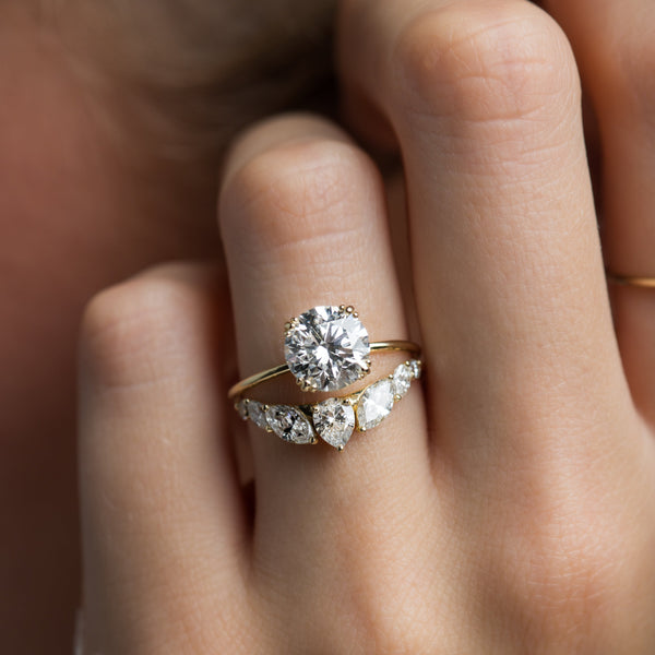 Solitaire Triple Prong-Round Lab Grown Diamond Engagement Ring - Solitaire-Oval Lab Grown Diamond Engagement Ring