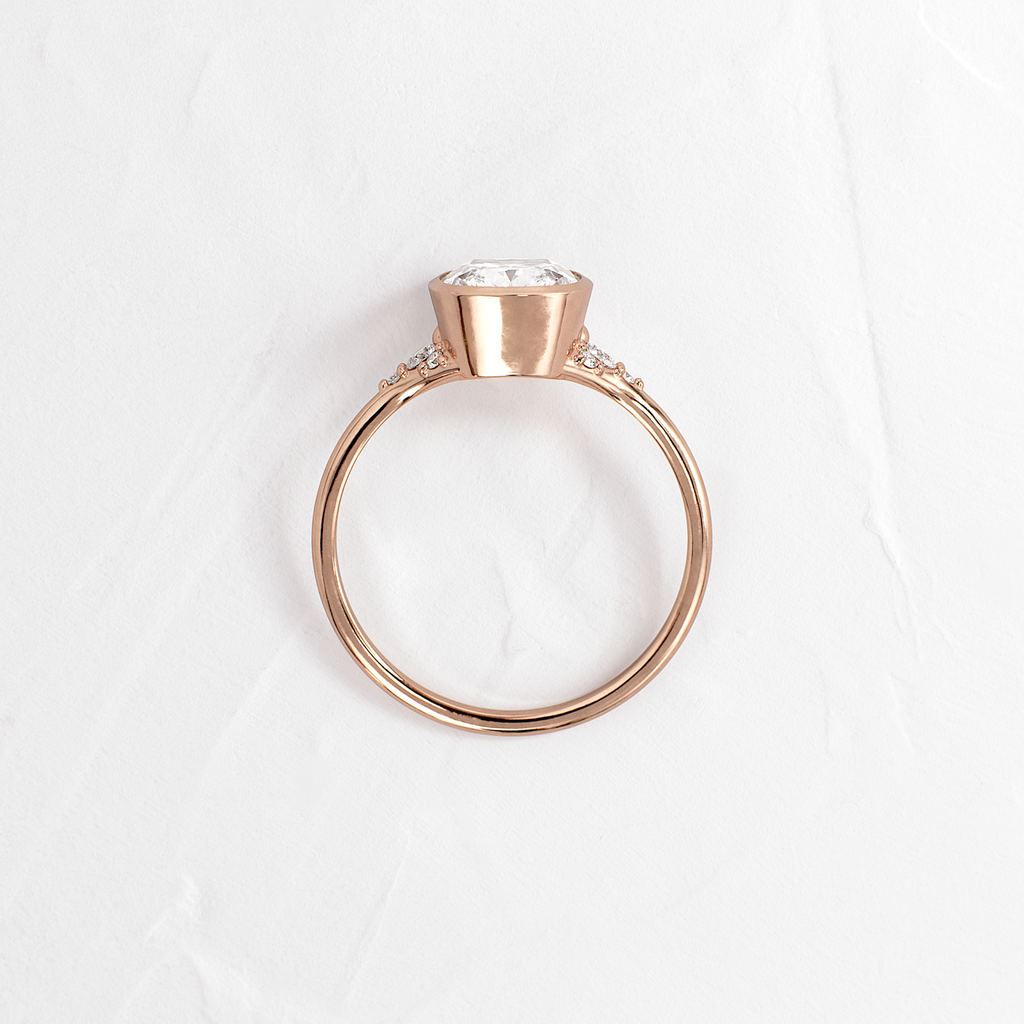 Solitaire-Oval Lab Grown Diamond Engagement Ring