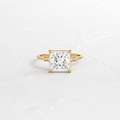 Solitaire-Oval Lab Grown Diamond Engagement Ring