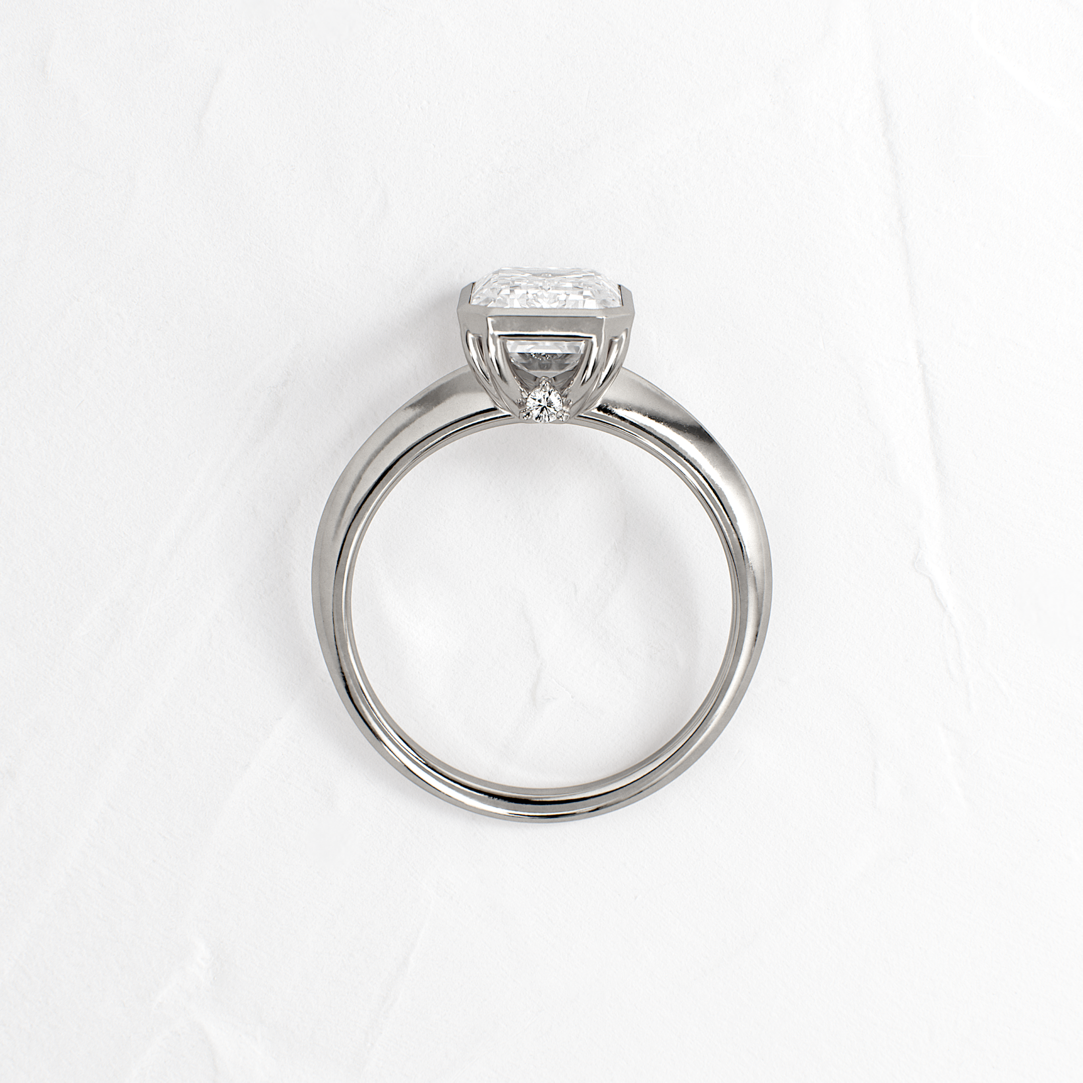 Solitaire-Oval Lab Grown Diamond Engagement Ring