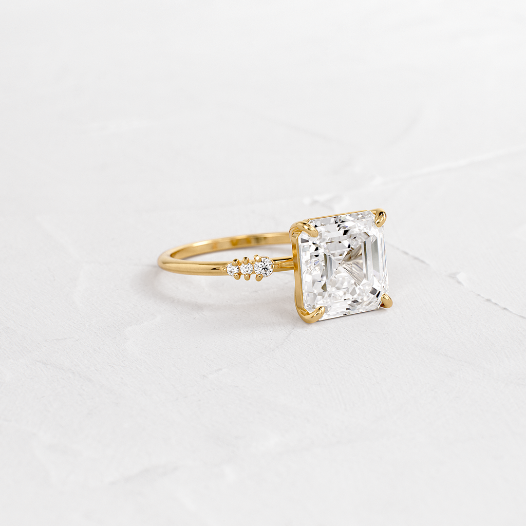 Solitaire-Oval Lab Grown Diamond Engagement Ring