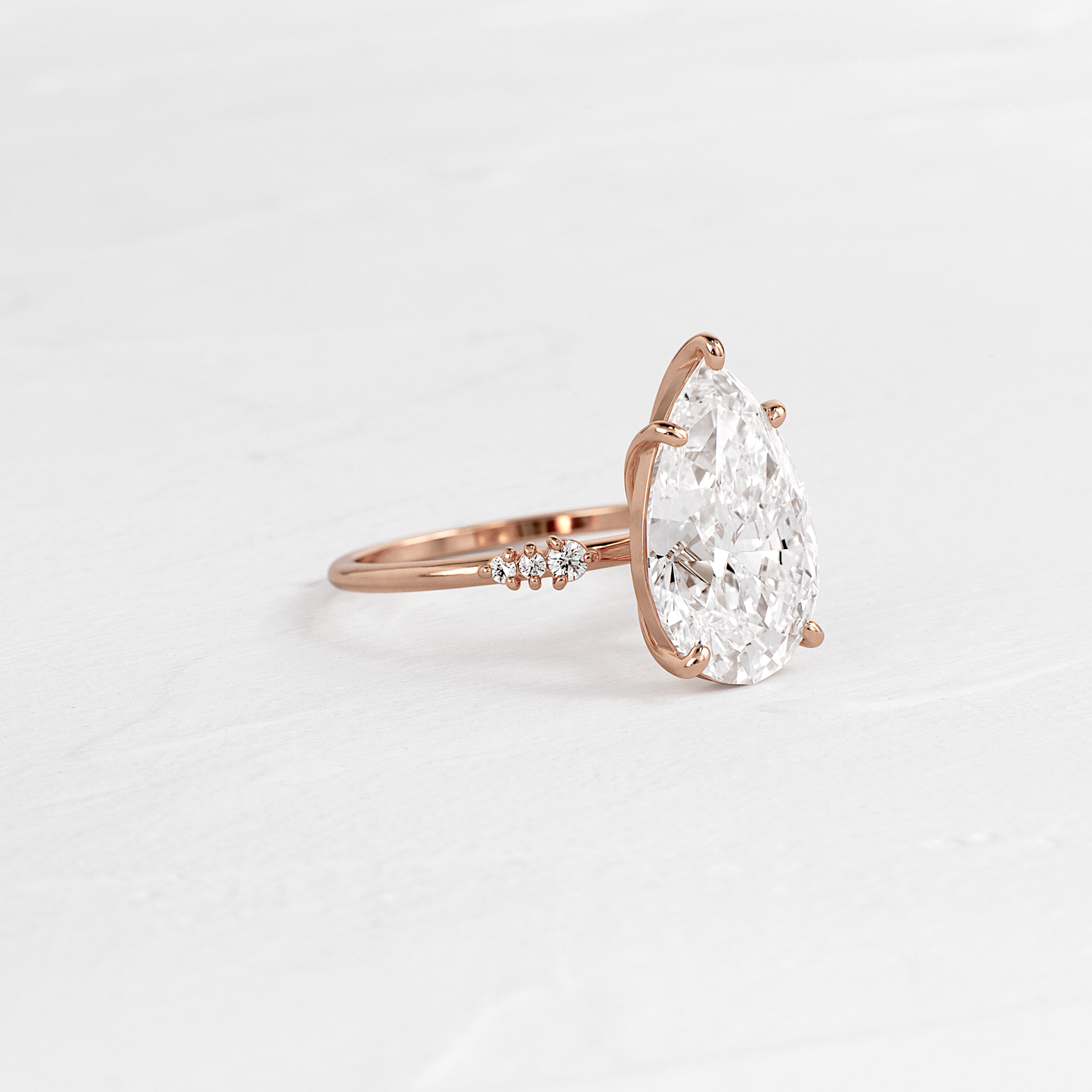 Solitaire-Oval Lab Grown Diamond Engagement Ring