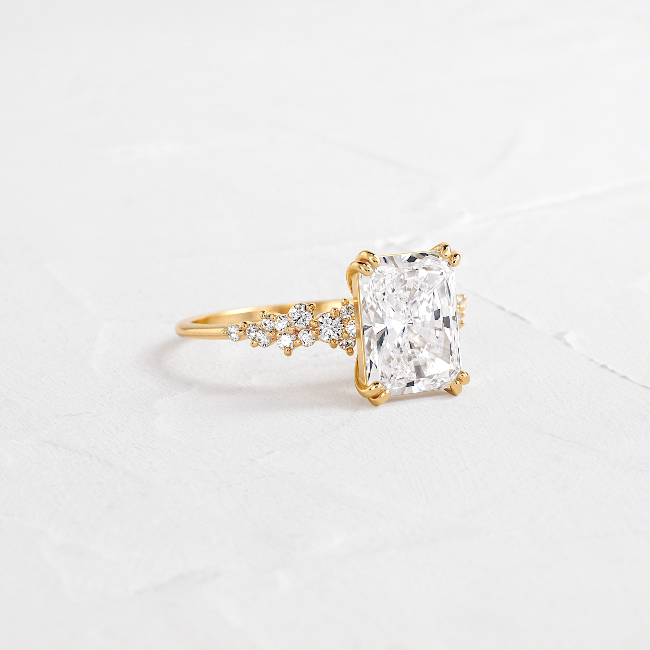 Solitaire-Oval Lab Grown Diamond Engagement Ring