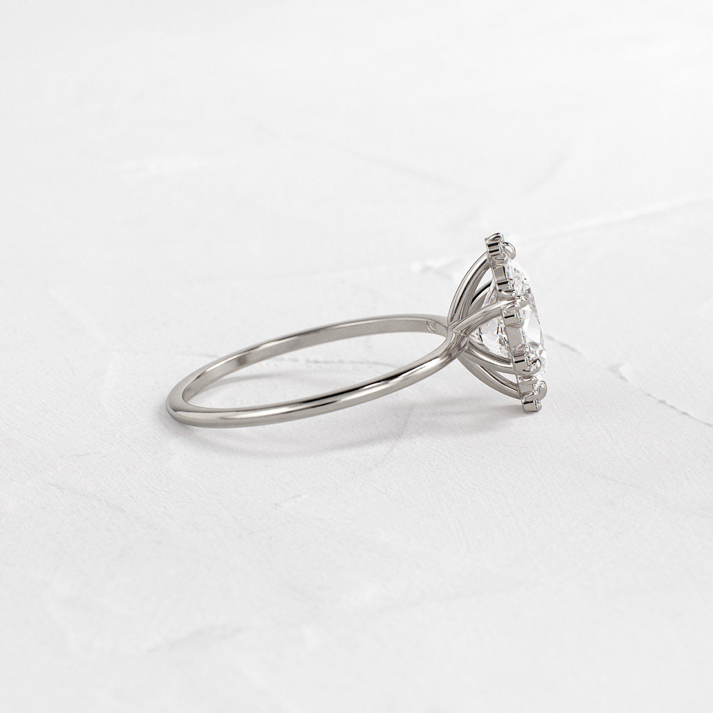 Solitaire-Oval Lab Grown Diamond Engagement Ring
