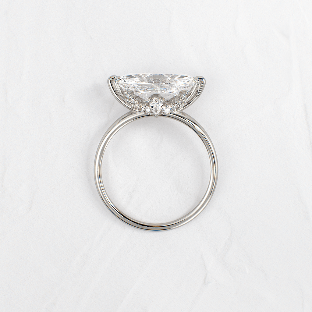 Solitaire-Oval Lab Grown Diamond Engagement Ring