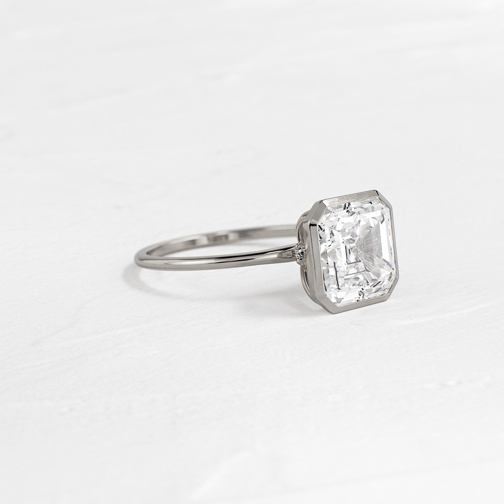 Solitaire-Oval Lab Grown Diamond Engagement Ring