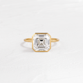 Solitaire-Oval Lab Grown Diamond Engagement Ring