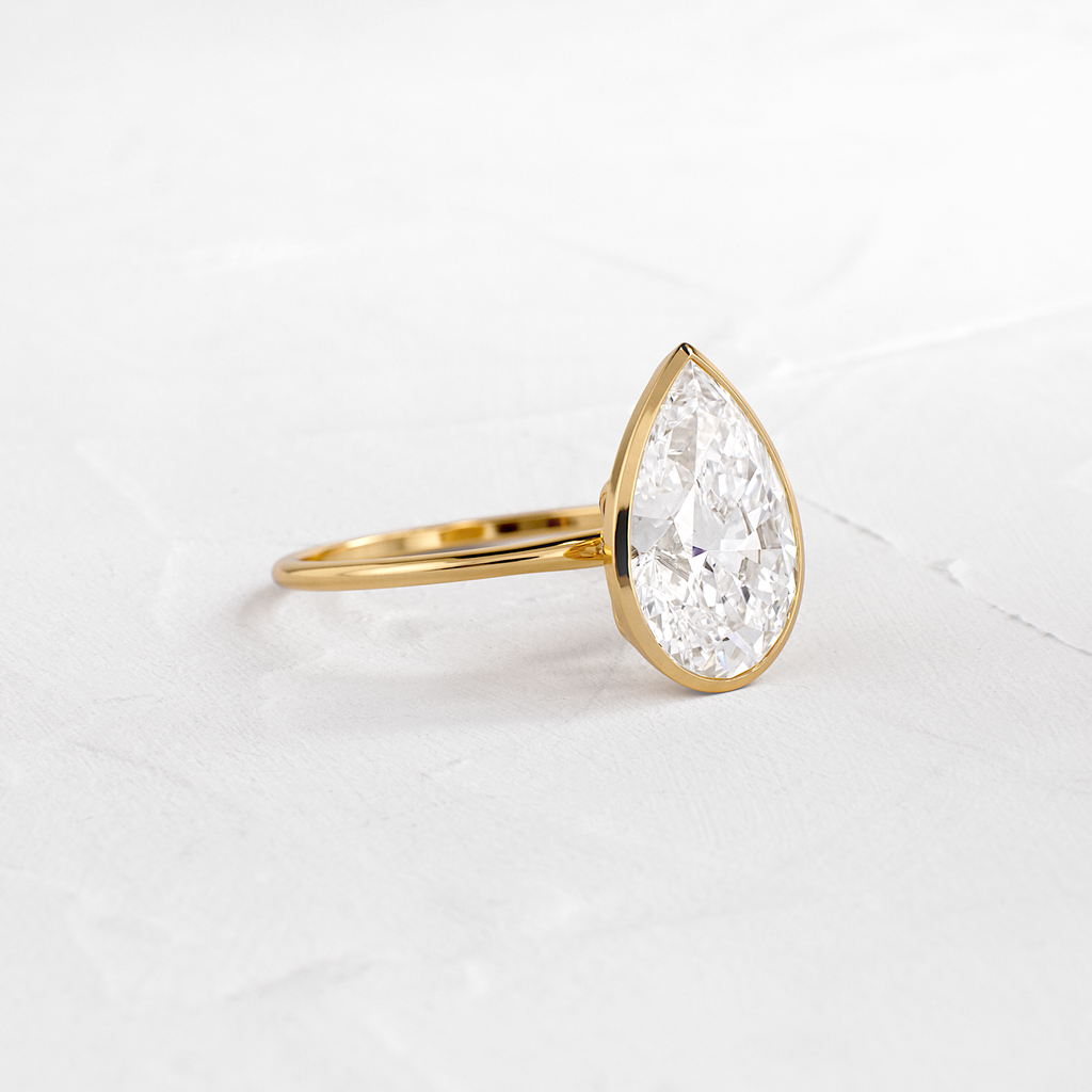 Solitaire-Oval Lab Grown Diamond Engagement Ring