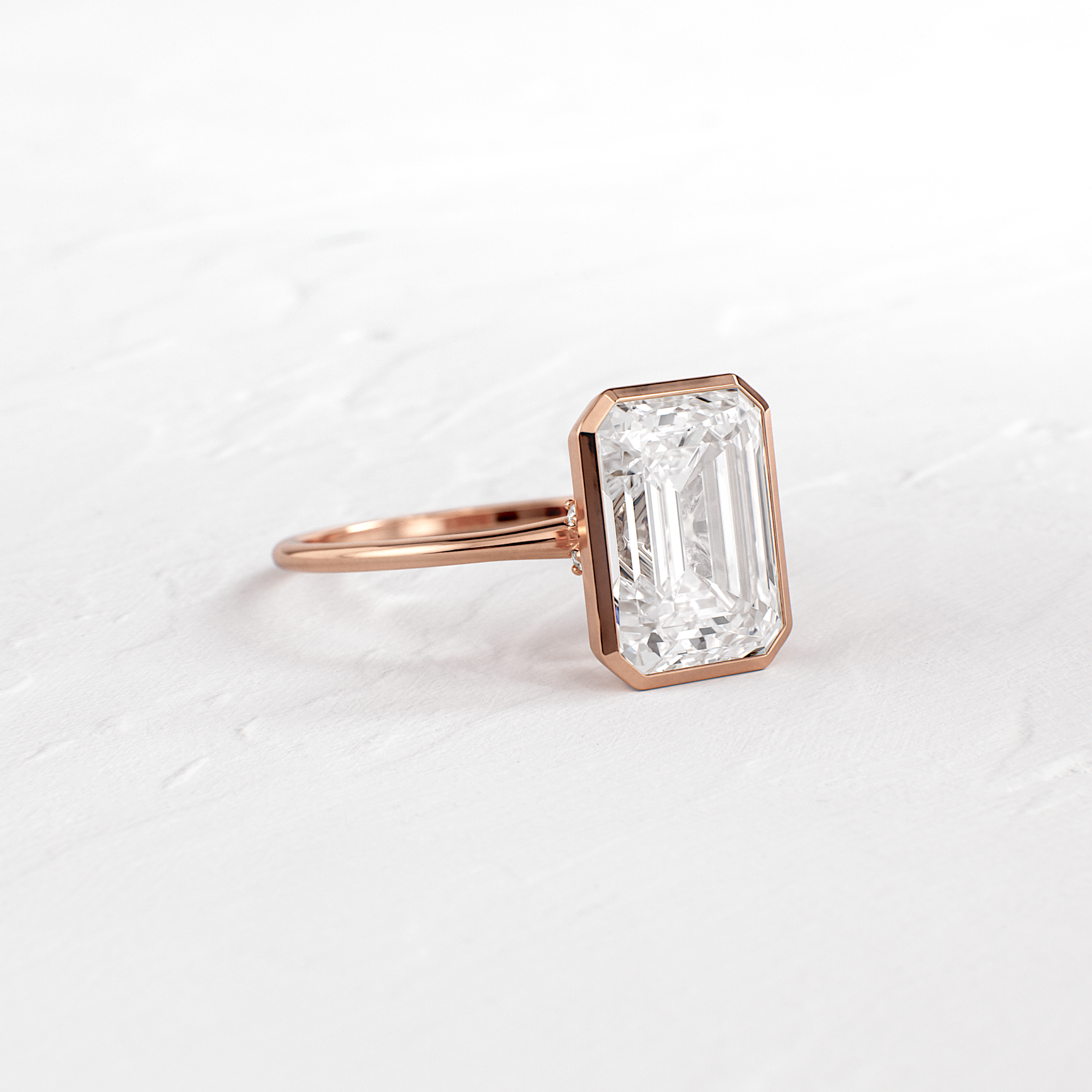 Solitaire-Oval Lab Grown Diamond Engagement Ring
