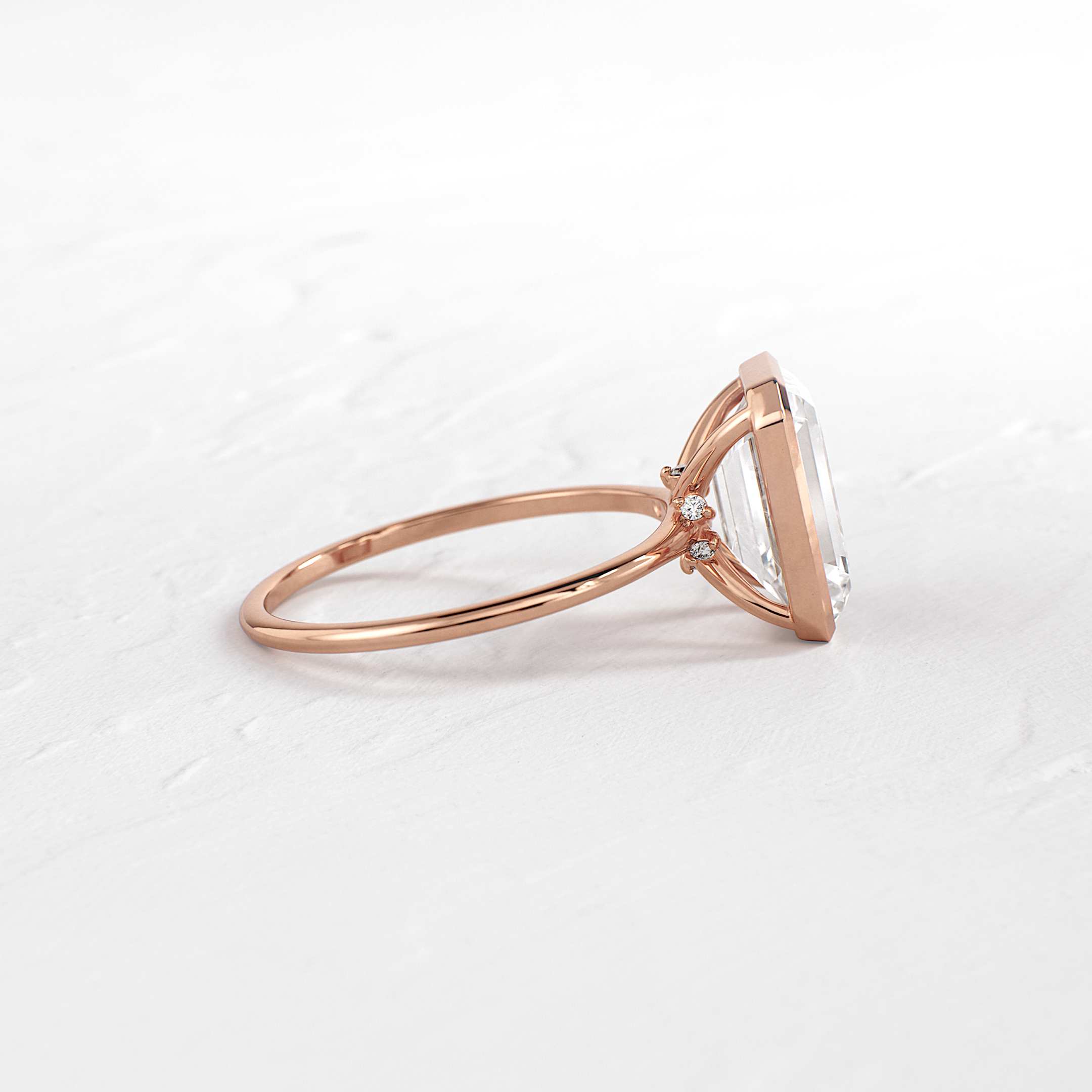 Solitaire-Oval Lab Grown Diamond Engagement Ring