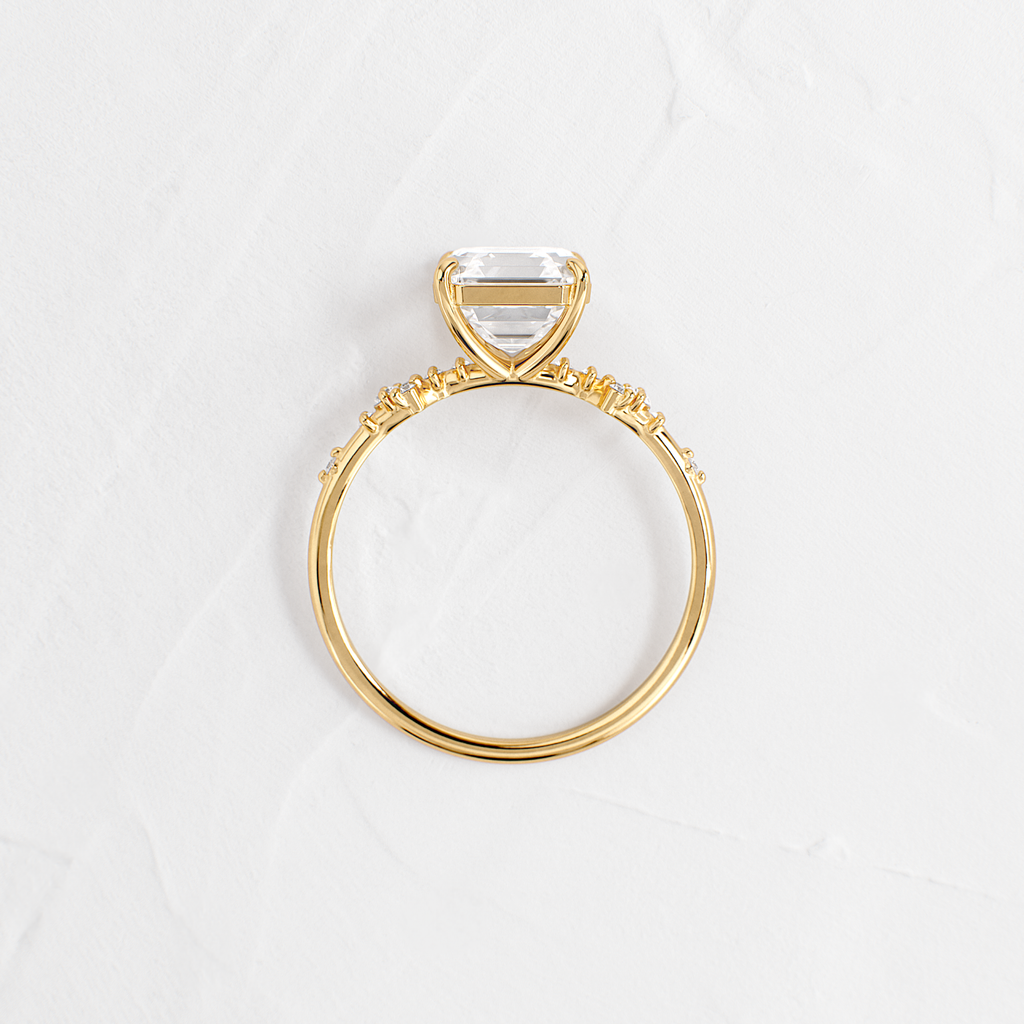Solitaire-Oval Lab Grown Diamond Engagement Ring