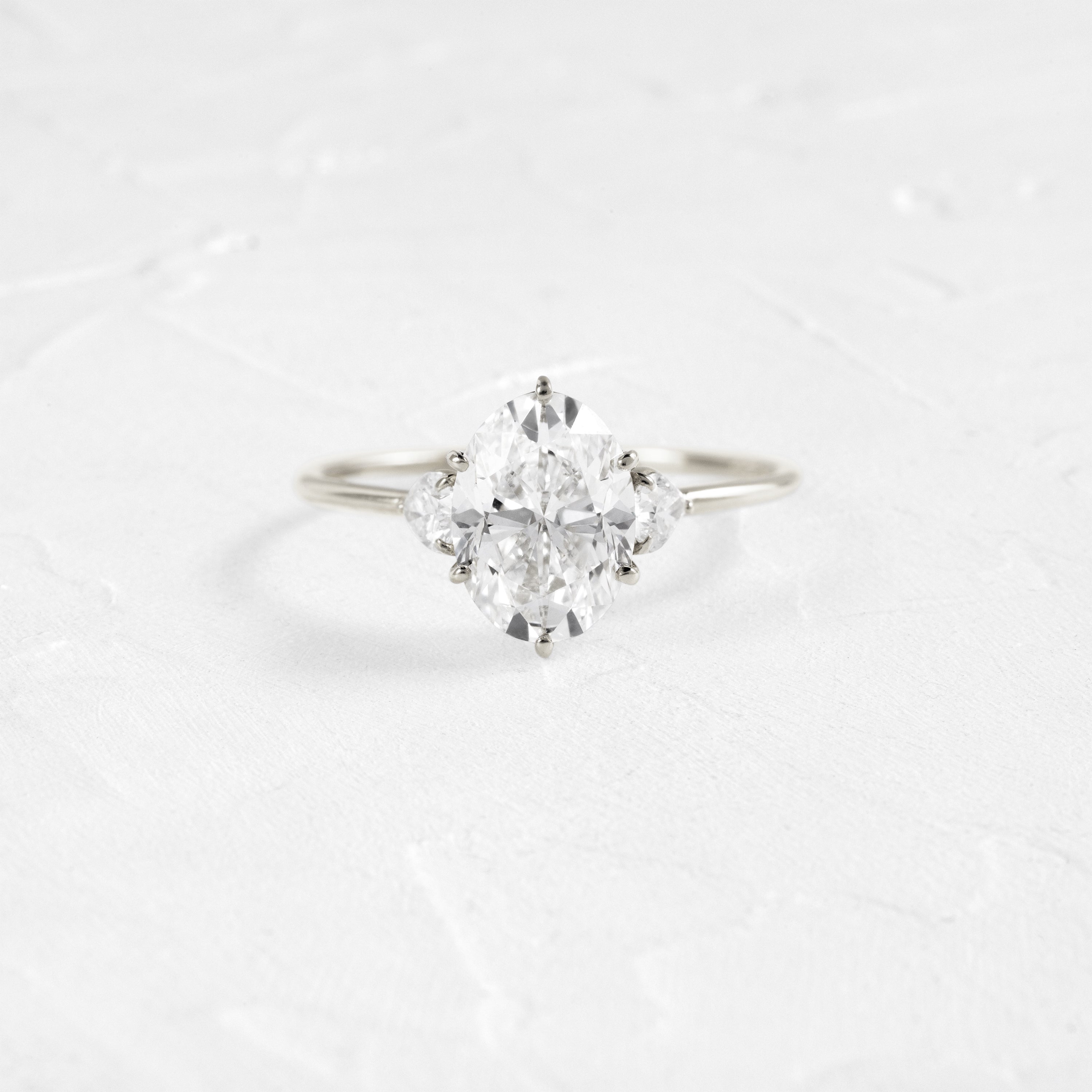 Solitaire-Oval Lab Grown Diamond Engagement Ring