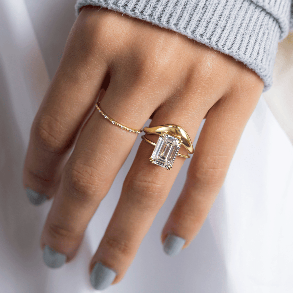Solitaire-Oval Lab Grown Diamond Engagement Ring