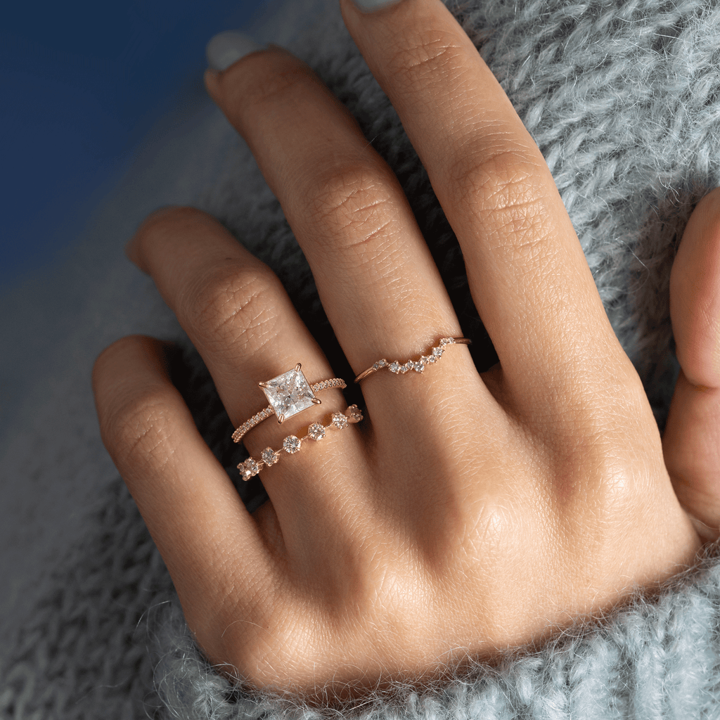Solitaire-Oval Lab Grown Diamond Engagement Ring