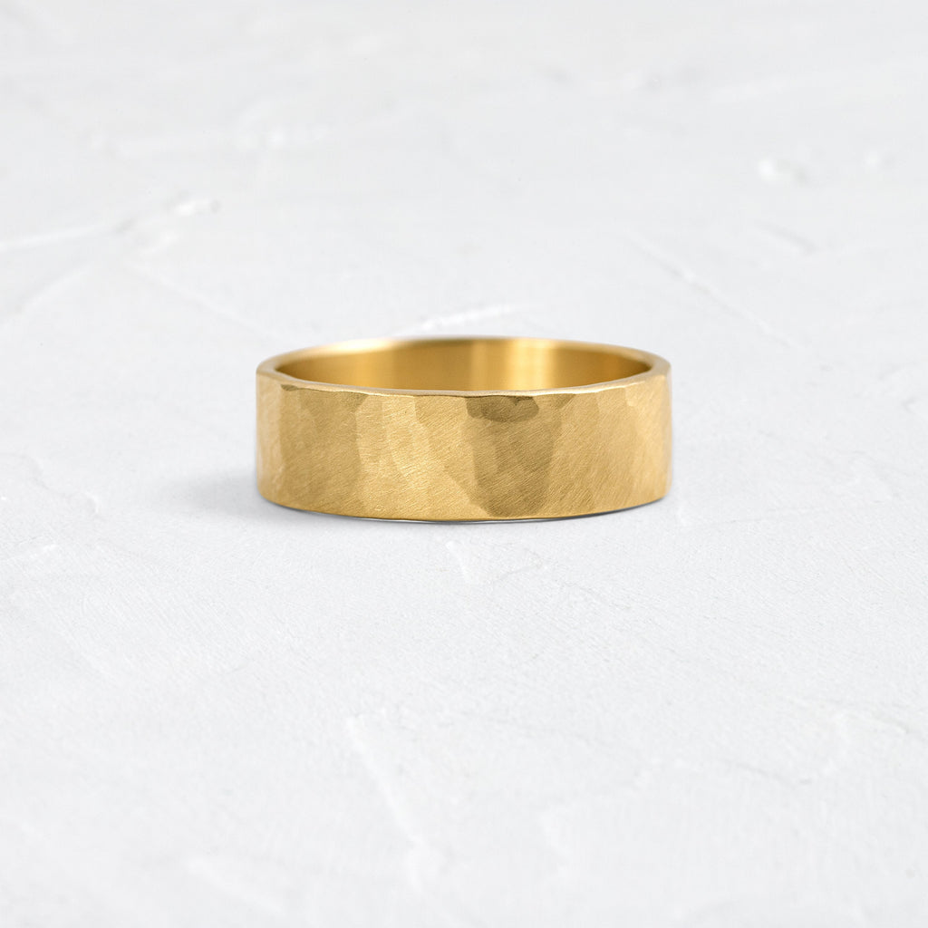 Classic- Men's Wedding Band