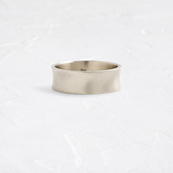 Concave Style- Men's Wedding Band - Classic- Men's Wedding Band