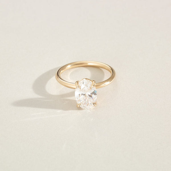 Solitaire-Oval Lab Grown Diamond Engagement Ring - Solitaire-Oval Lab Grown Diamond Engagement Ring