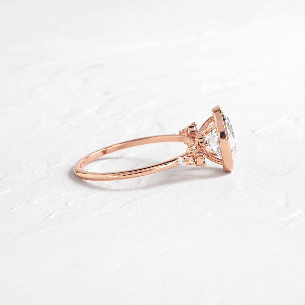 Solitaire-Oval Lab Grown Diamond Engagement Ring