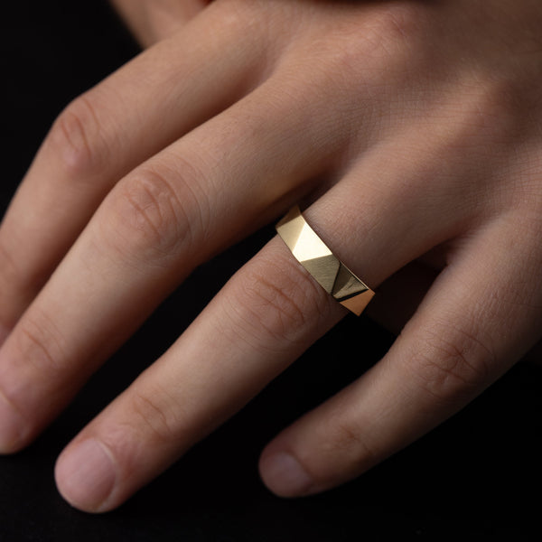 Multi Facet- Men's Wedding Band - Classic- Men's Wedding Band