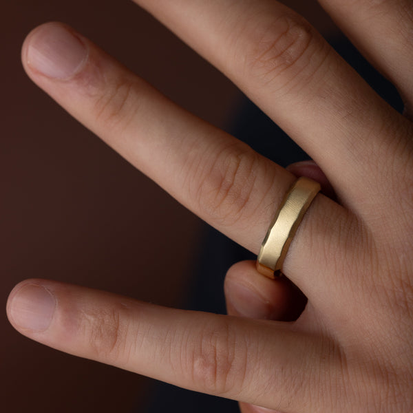 Modern Facet- Men's Wedding Band - Classic- Men's Wedding Band