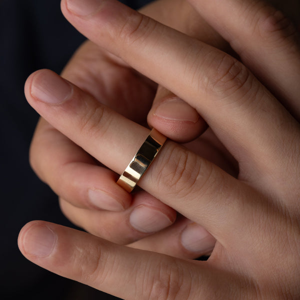 Classic Flat- Men's Wedding Band - Classic- Men's Wedding Band