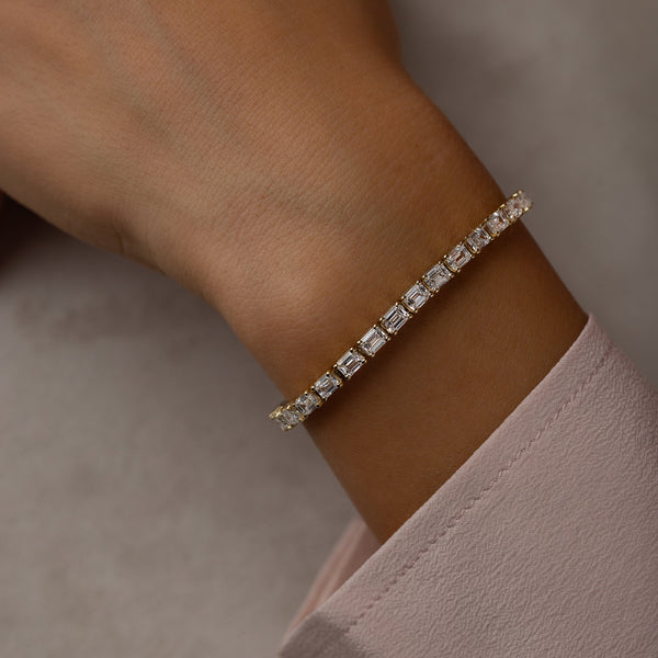 Tennis-8.45 CT Emerald Lab Grown Diamond Bracelets - Solitaire Bezel-1.0 CT Oval Lab Grown Diamond Bracelets