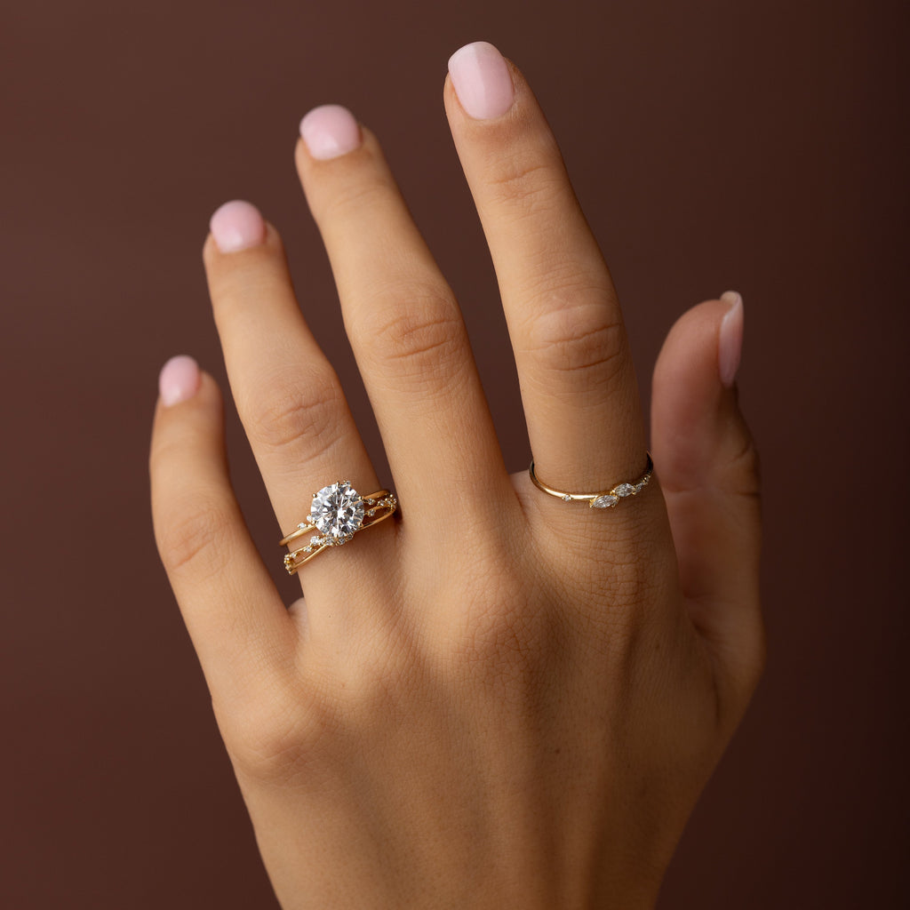 Solitaire-Oval Lab Grown Diamond Engagement Ring