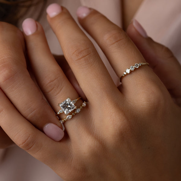 Double Prong & Four Stone-Princess Lab Grown Diamond Engagement Ring - Solitaire-Oval Lab Grown Diamond Engagement Ring