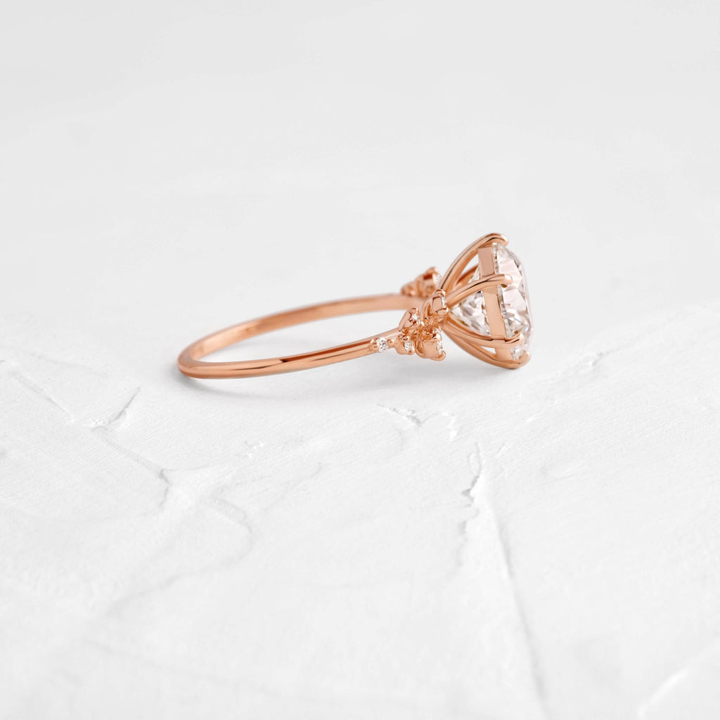 Solitaire-Oval Lab Grown Diamond Engagement Ring