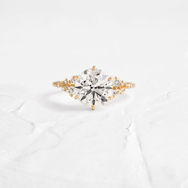 Cluster-Round Lab Grown Diamond Engagement Ring - Solitaire-Oval Lab Grown Diamond Engagement Ring