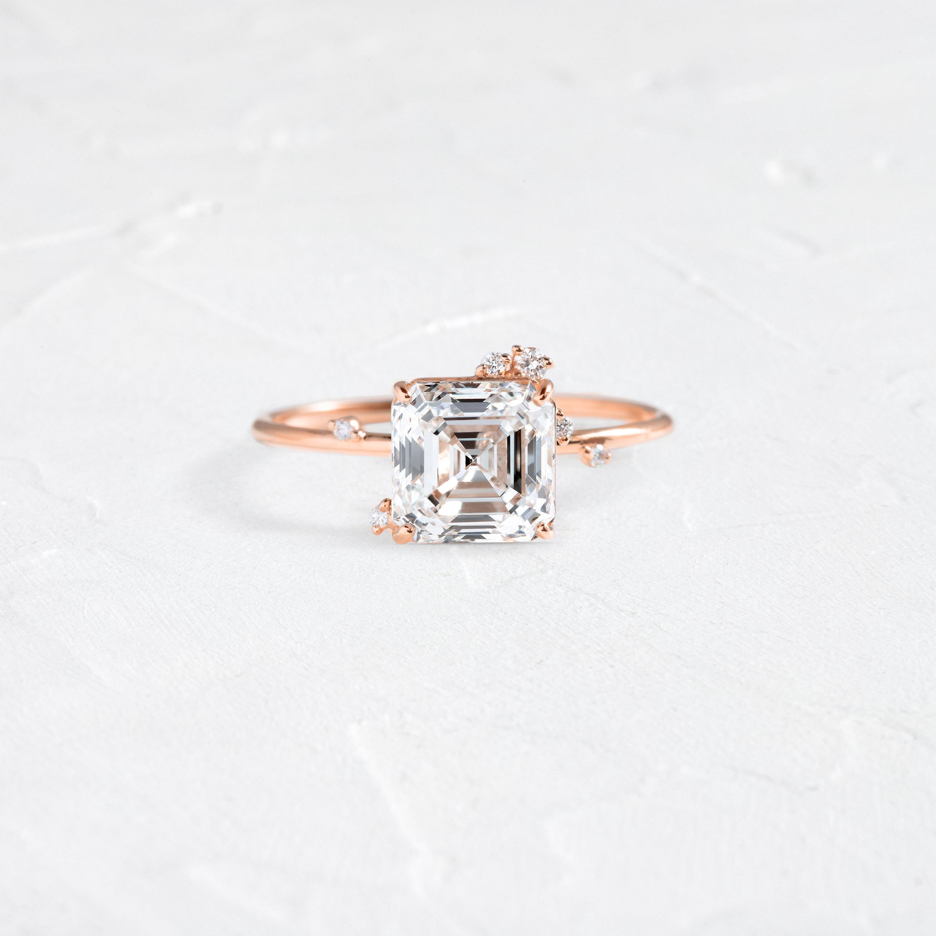 Solitaire-Oval Lab Grown Diamond Engagement Ring