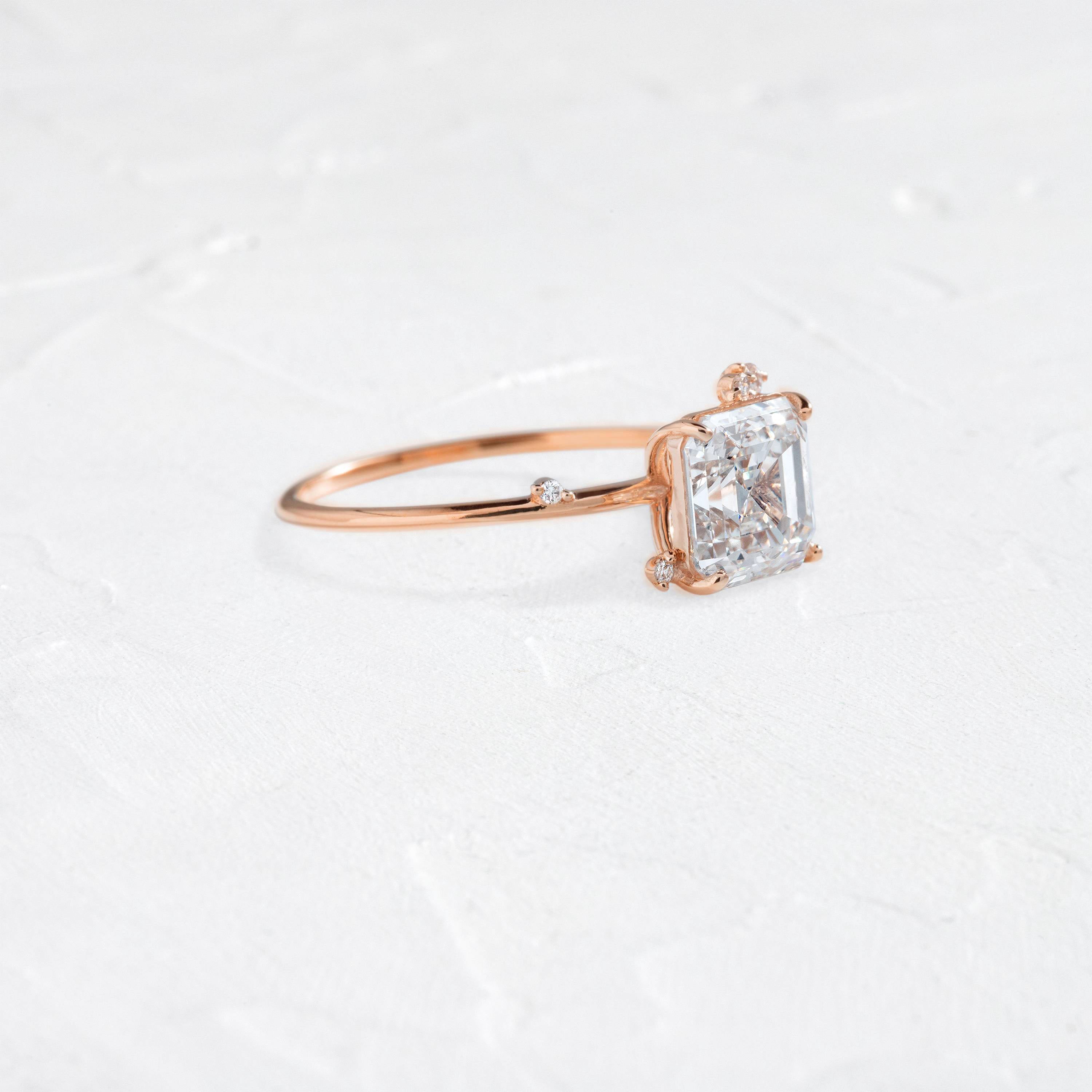 Solitaire-Oval Lab Grown Diamond Engagement Ring