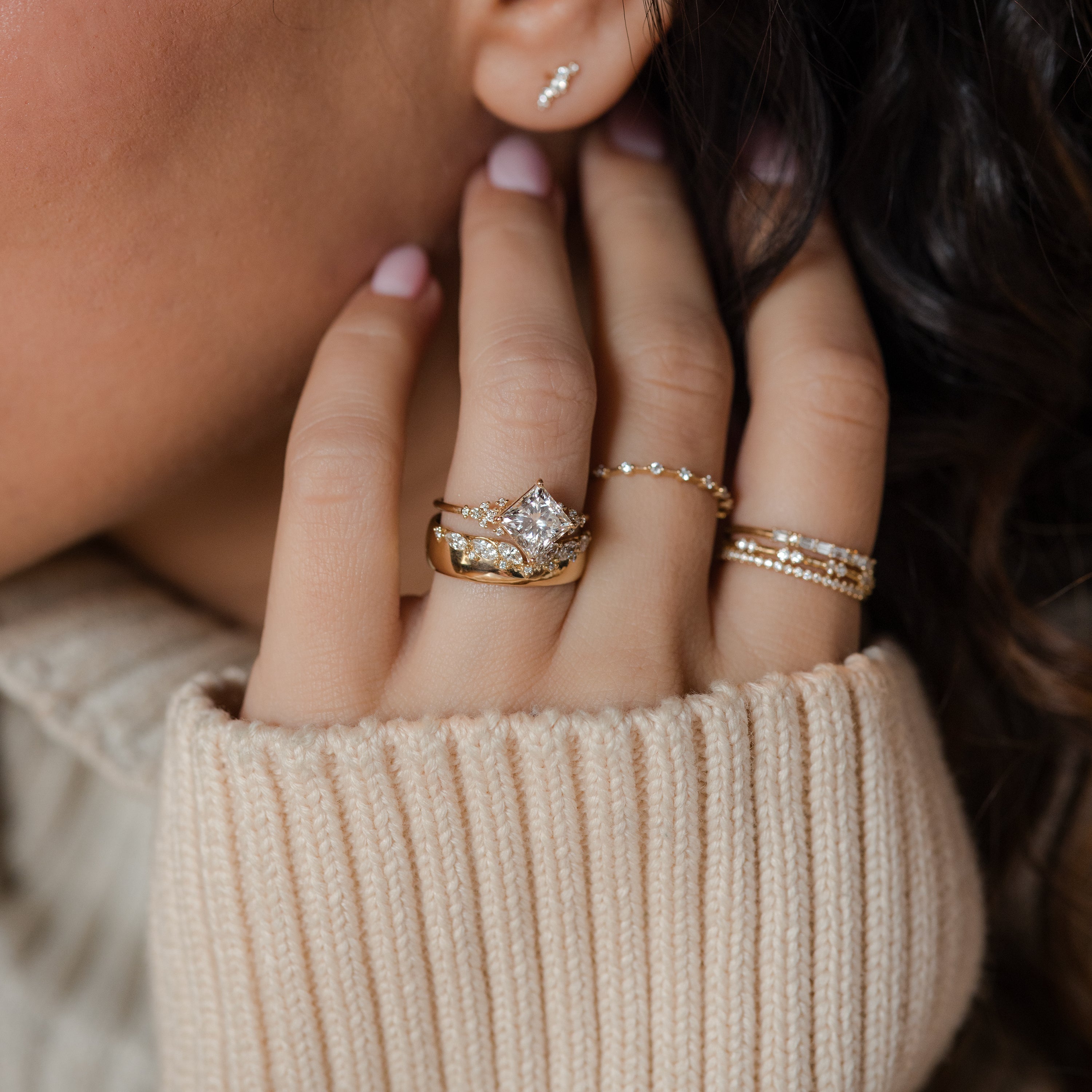 Solitaire-Oval Lab Grown Diamond Engagement Ring
