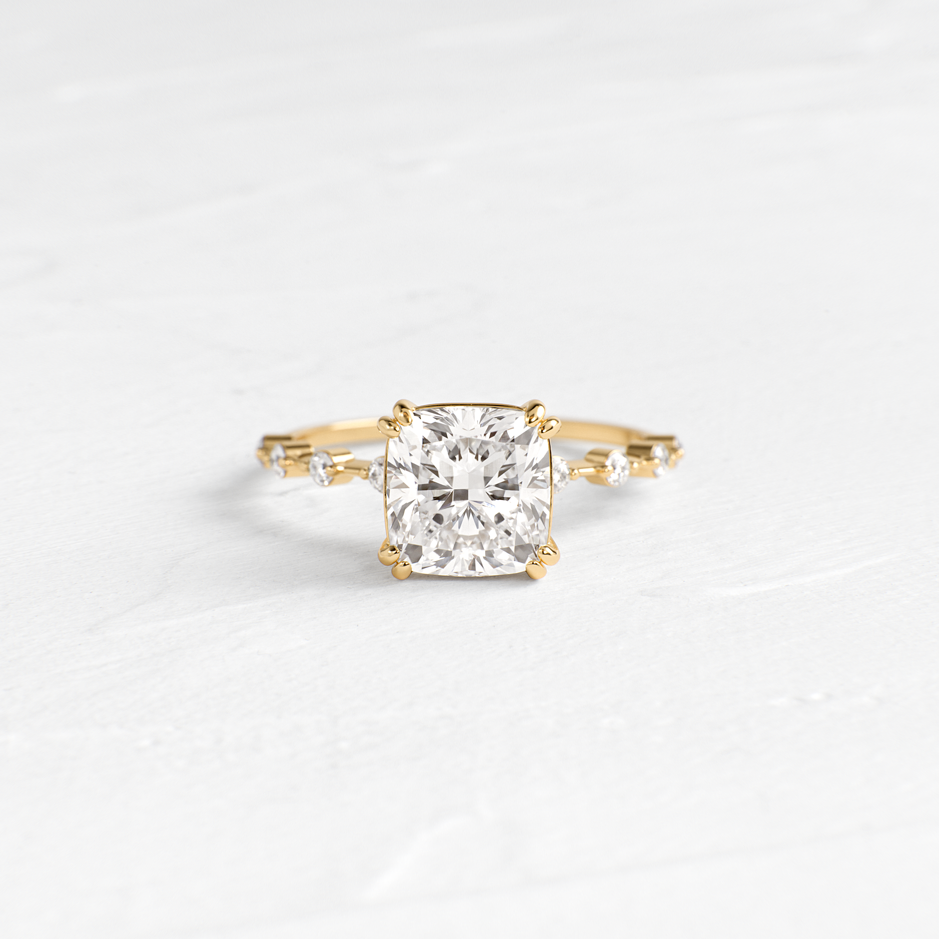 Solitaire-Oval Lab Grown Diamond Engagement Ring