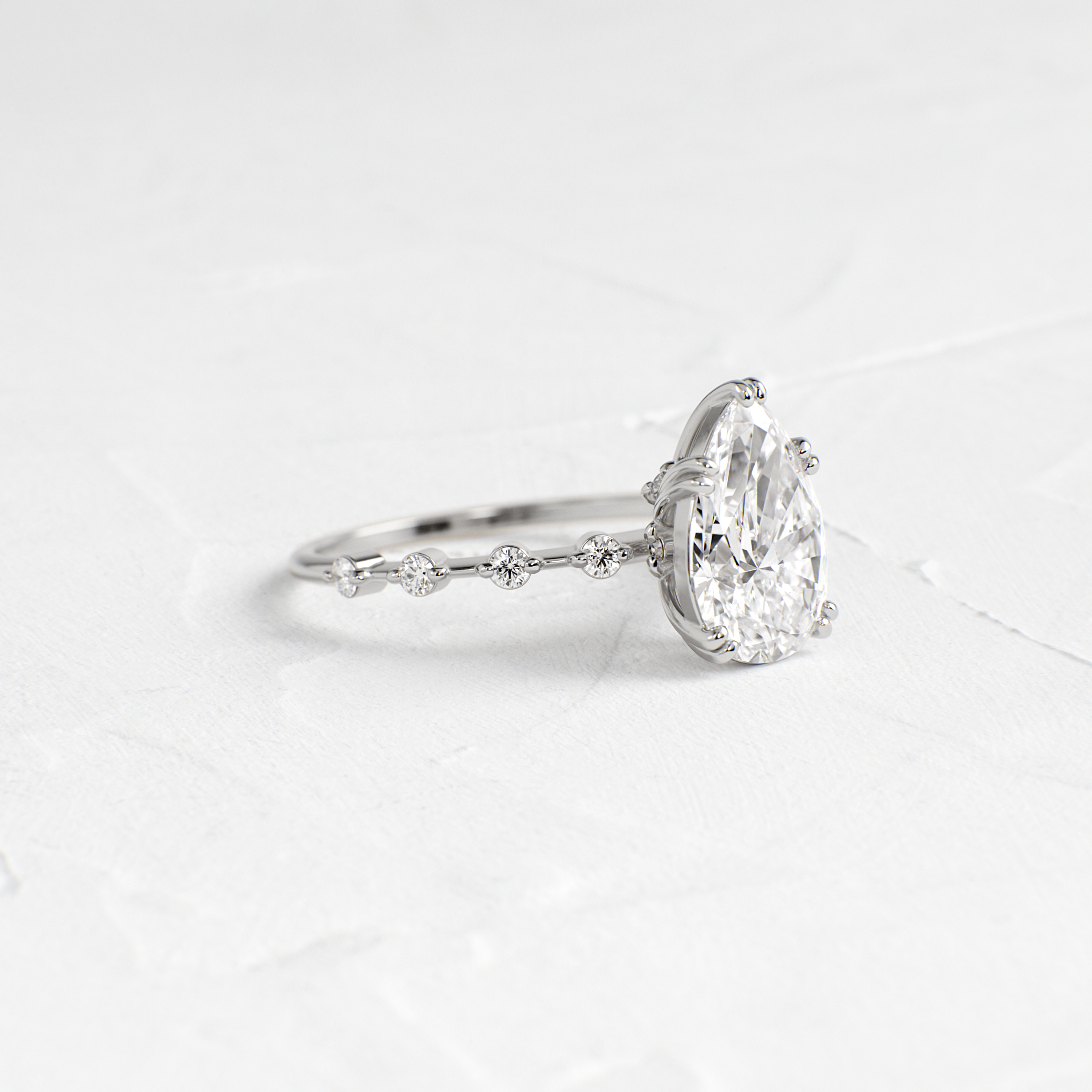 Solitaire-Oval Lab Grown Diamond Engagement Ring