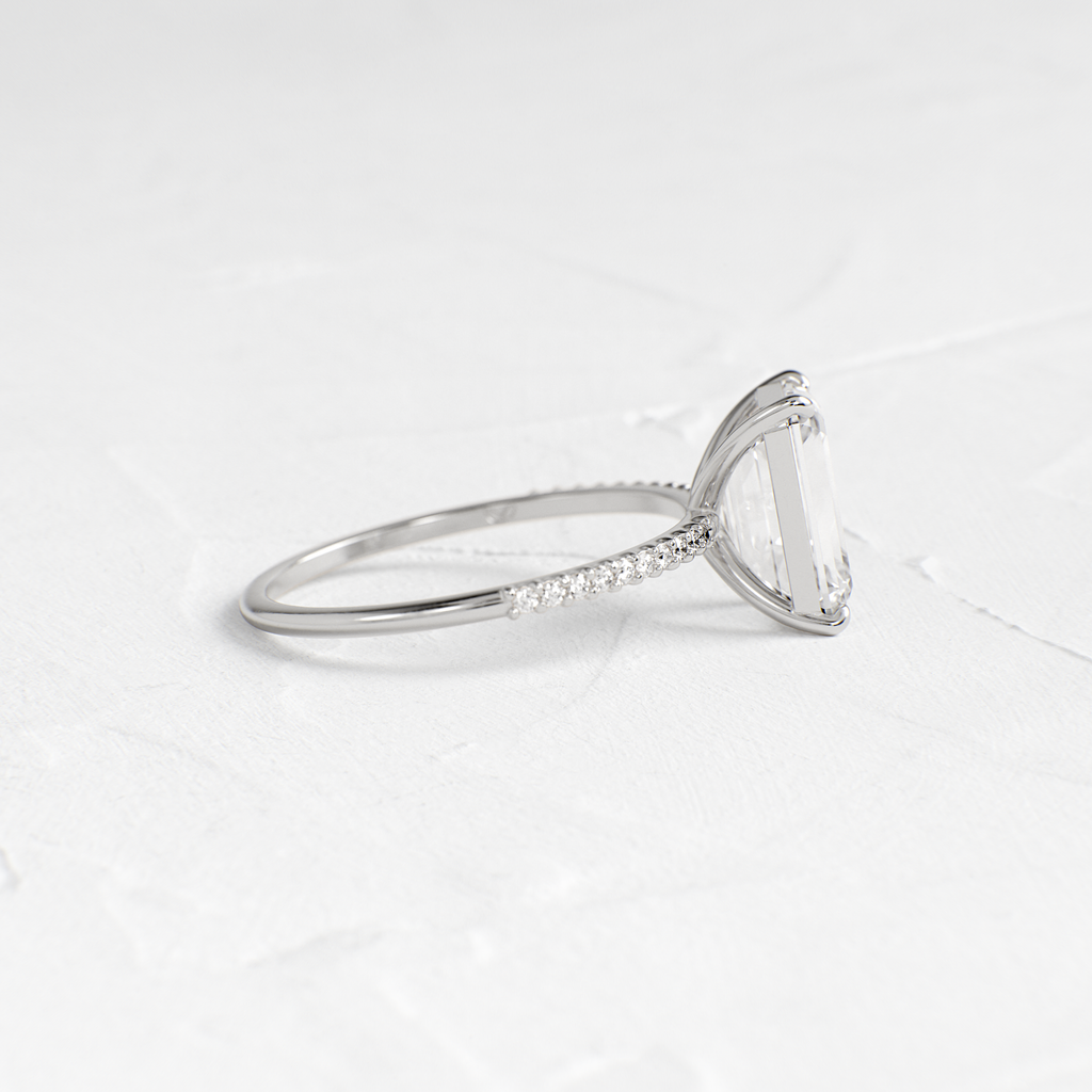 Solitaire-Oval Lab Grown Diamond Engagement Ring