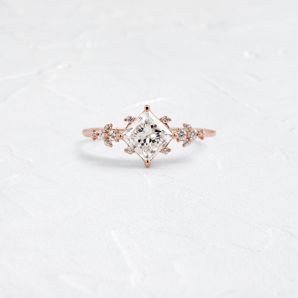 Solitaire-Oval Lab Grown Diamond Engagement Ring