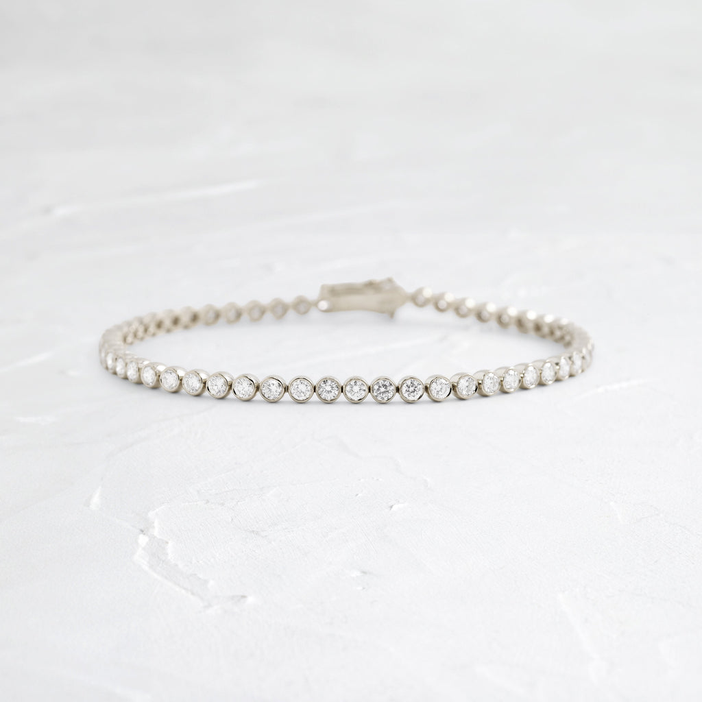 Solitaire Bezel-1.0 CT Oval Lab Grown Diamond Bracelets