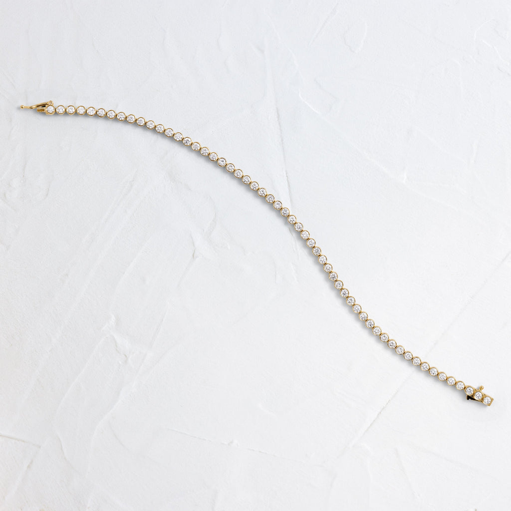 Solitaire Bezel-1.0 CT Oval Lab Grown Diamond Bracelets