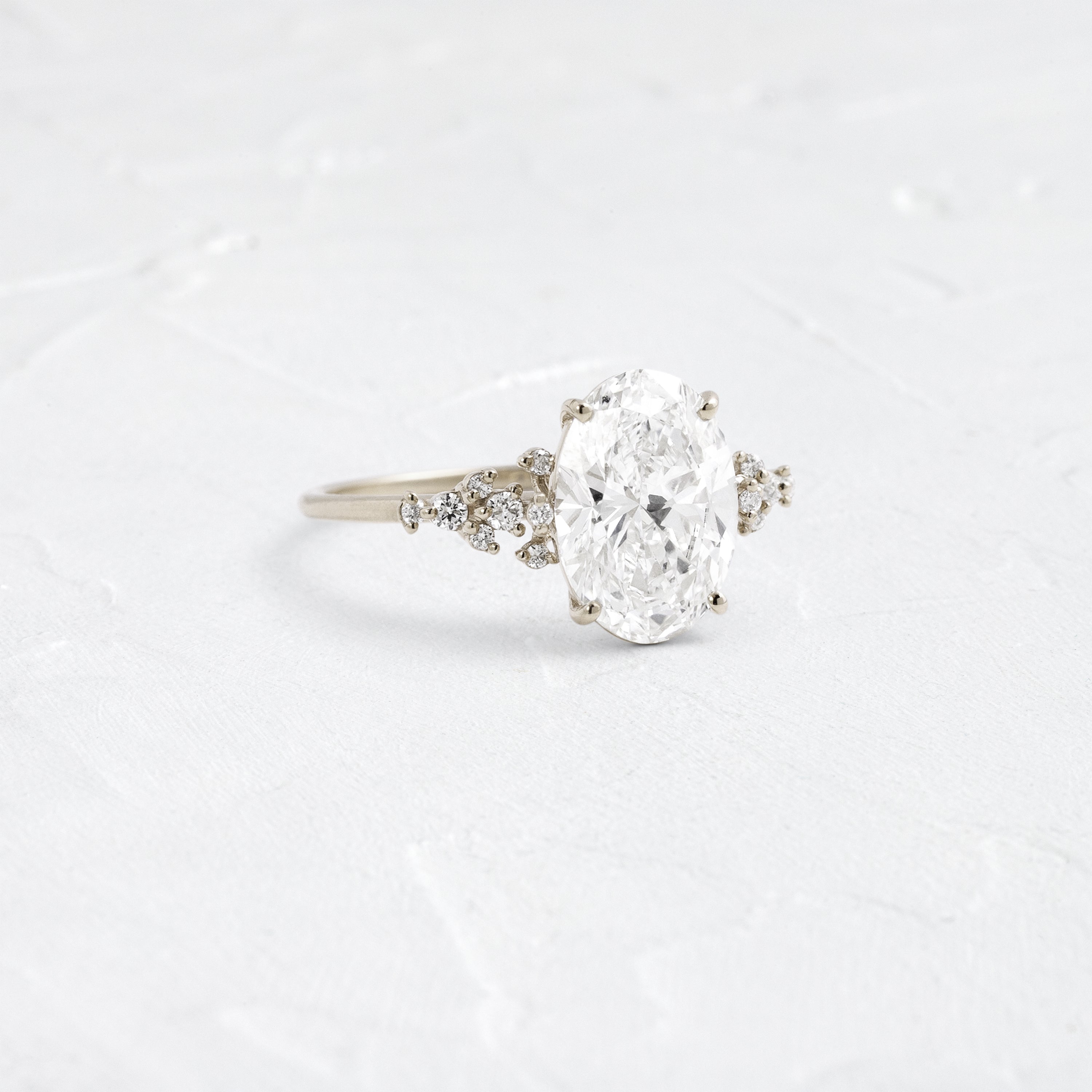 Solitaire-Oval Lab Grown Diamond Engagement Ring