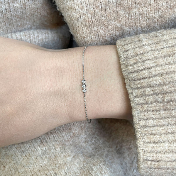 Three Stone Bezel-0.3 CT Round Lab Grown Diamond Bracelets - Solitaire Bezel-1.0 CT Oval Lab Grown Diamond Bracelets
