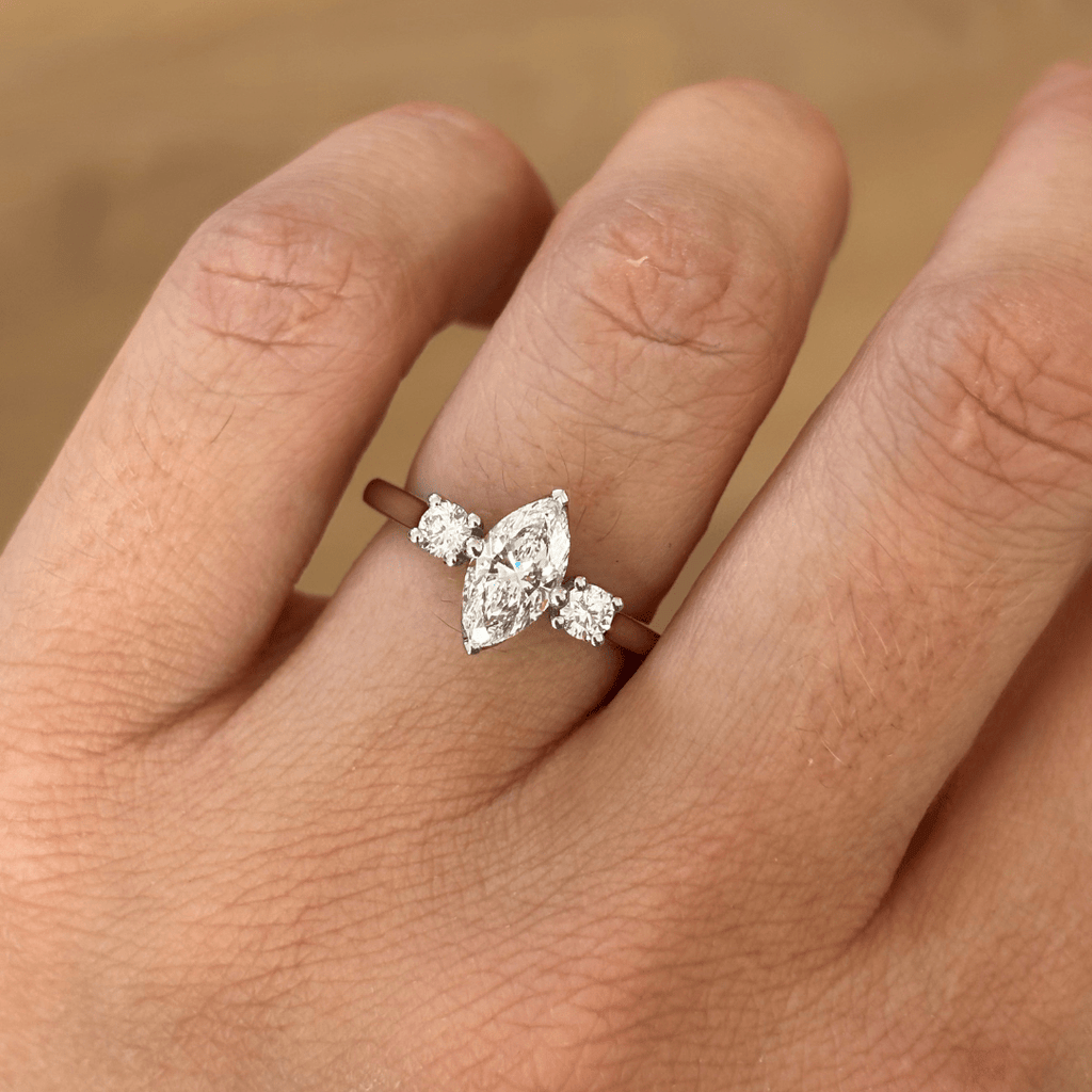 Solitaire-Oval Lab Grown Diamond Engagement Ring