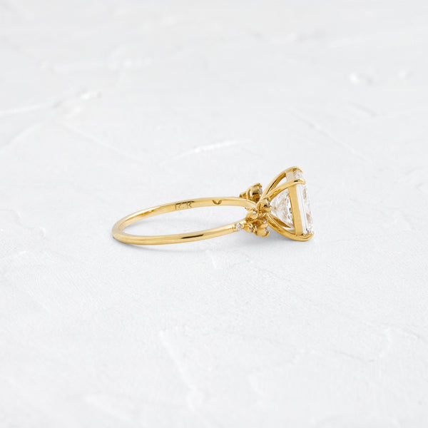 Cluster-Princess Lab Grown Diamond Engagement Ring - Solitaire-Oval Lab Grown Diamond Engagement Ring