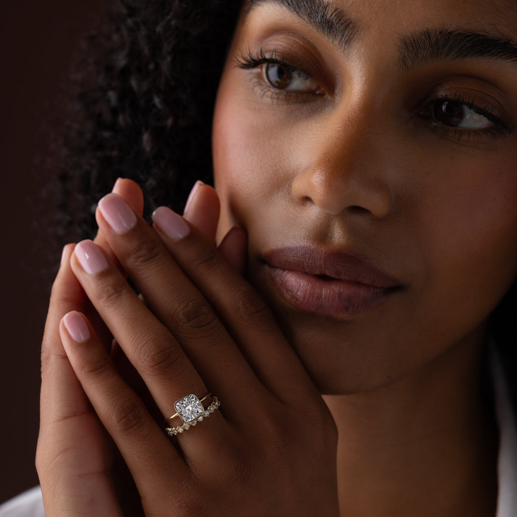 Solitaire-Oval Lab Grown Diamond Engagement Ring
