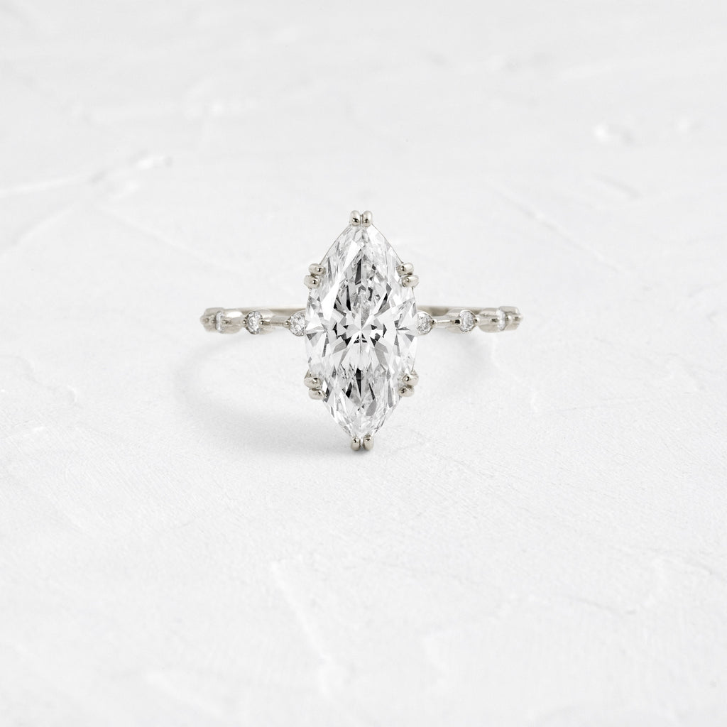 Solitaire-Oval Lab Grown Diamond Engagement Ring