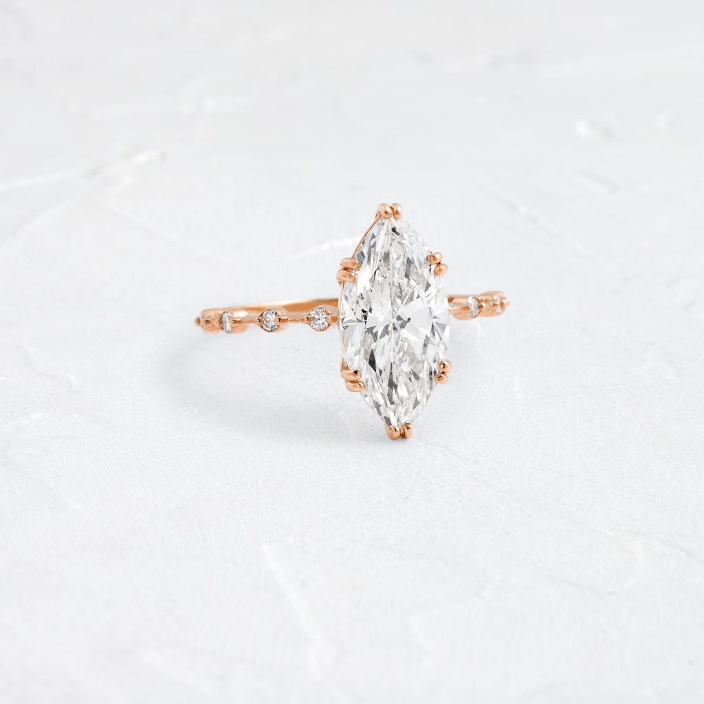 Solitaire-Oval Lab Grown Diamond Engagement Ring