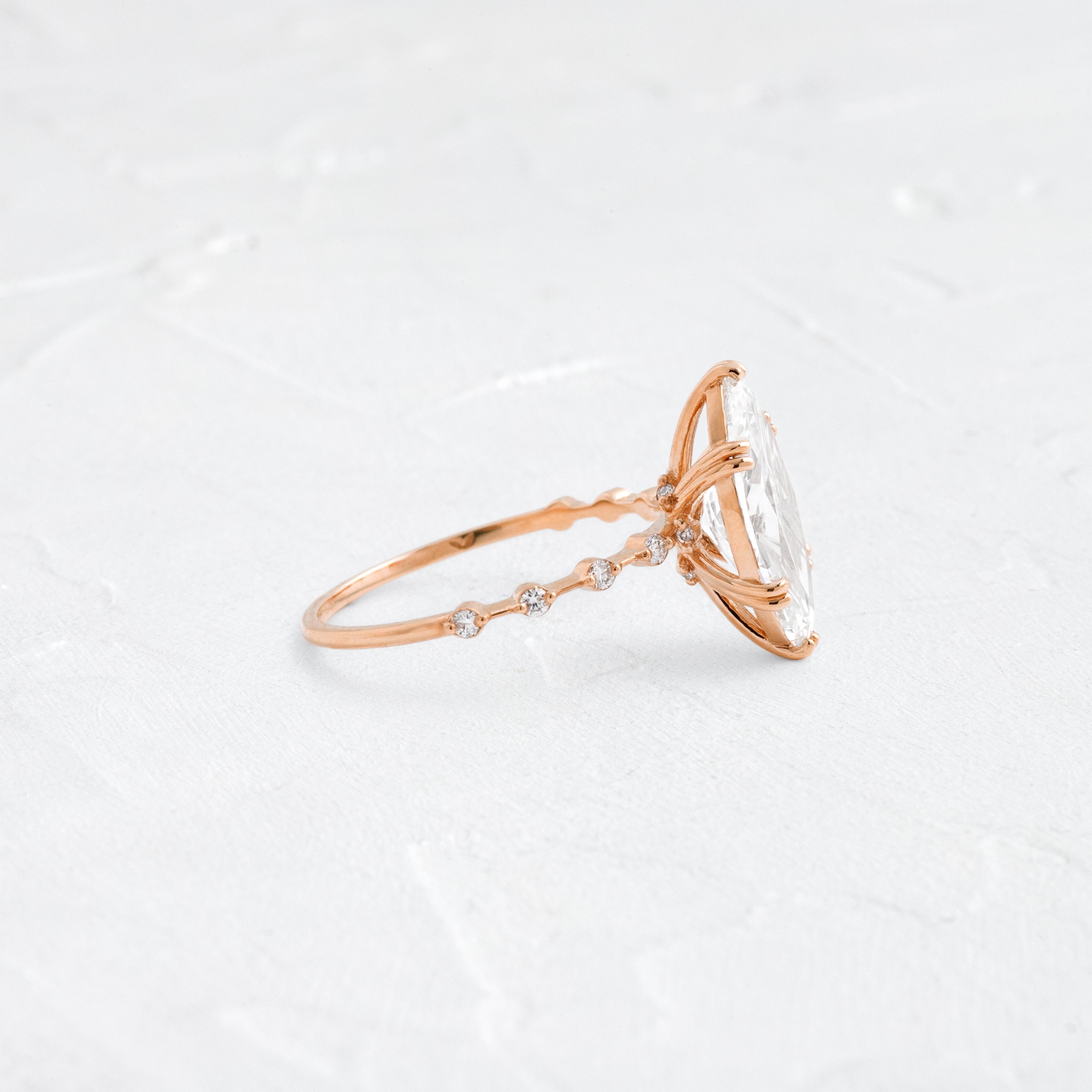 Solitaire-Oval Lab Grown Diamond Engagement Ring