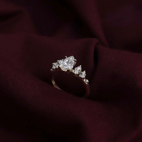 Cluster Style-Pear Lab Grown Diamond Engagement Ring - Solitaire-Oval Lab Grown Diamond Engagement Ring