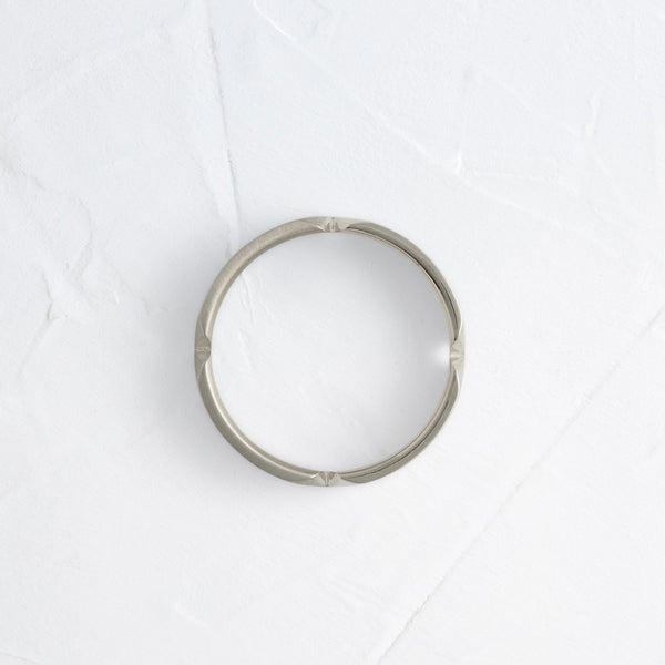 Center Pinch- Men's Wedding Band - Classic- Men's Wedding Band