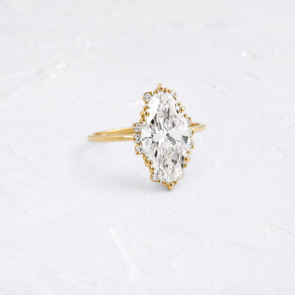 Solitaire-Oval Lab Grown Diamond Engagement Ring